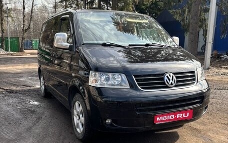 Volkswagen Multivan T5, 2007 год, 2 400 000 рублей, 1 фотография