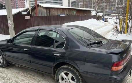 Nissan Cefiro II, 1994 год, 275 000 рублей, 1 фотография