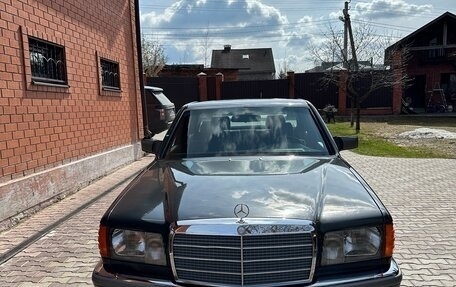 Mercedes-Benz S-Класс, 1986 год, 3 900 000 рублей, 1 фотография