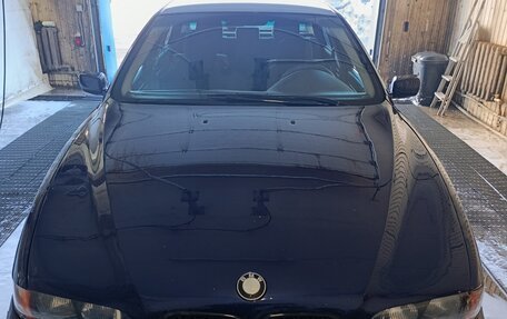 BMW 5 серия, 1998 год, 520 000 рублей, 1 фотография