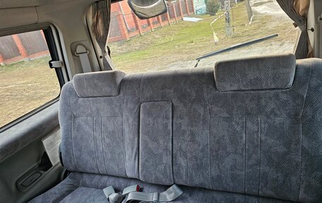 Mazda Bongo Friendee i рестайлинг, 1999 год, 470 000 рублей, 13 фотография