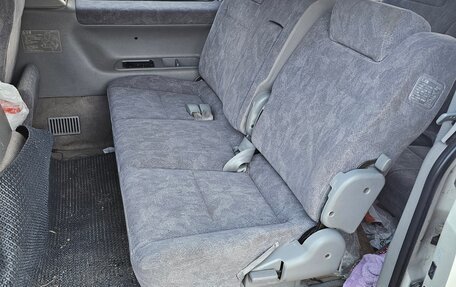 Mazda Bongo Friendee i рестайлинг, 1999 год, 470 000 рублей, 14 фотография