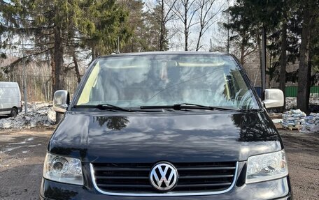 Volkswagen Multivan T5, 2007 год, 2 400 000 рублей, 3 фотография