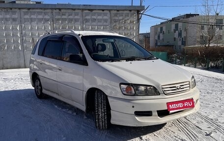 Toyota Ipsum II, 1997 год, 530 000 рублей, 4 фотография