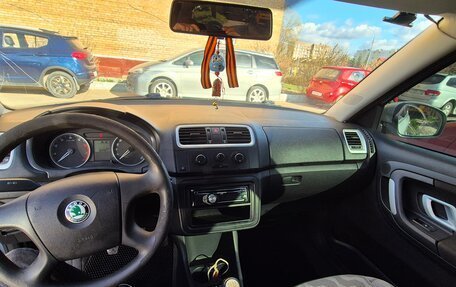 Skoda Fabia II, 2009 год, 400 000 рублей, 7 фотография