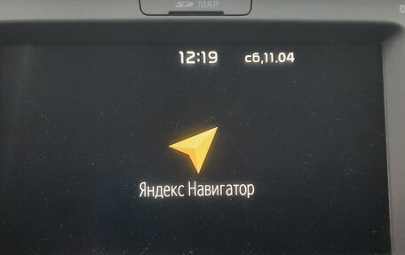 KIA Carnival III, 2019 год, 2 800 000 рублей, 10 фотография