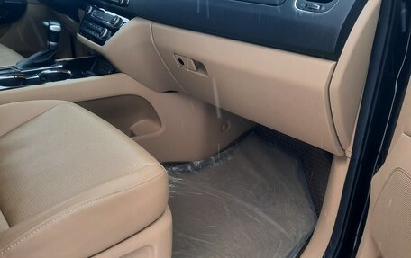 KIA Carnival III, 2019 год, 2 800 000 рублей, 14 фотография