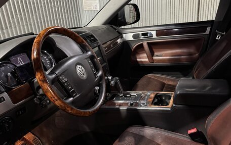 Volkswagen Touareg III, 2008 год, 950 000 рублей, 3 фотография