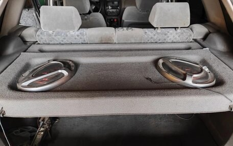 Mazda 323, 1999 год, 200 000 рублей, 8 фотография