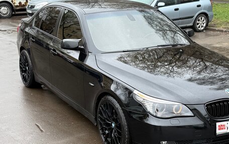 BMW 5 серия, 2008 год, 1 900 000 рублей, 6 фотография