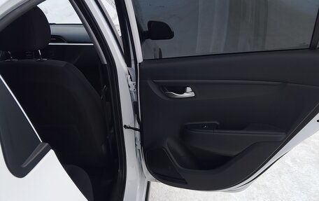 KIA Rio IV, 2021 год, 1 900 000 рублей, 15 фотография