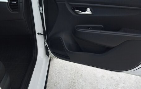 KIA Rio IV, 2021 год, 1 900 000 рублей, 13 фотография