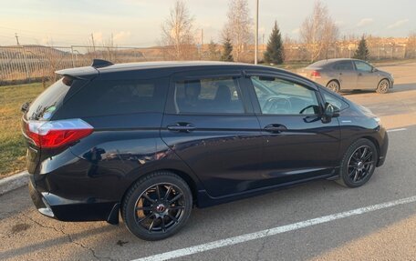 Honda Shuttle II, 2017 год, 1 330 000 рублей, 2 фотография