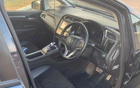 Honda Shuttle II, 2017 год, 1 330 000 рублей, 5 фотография