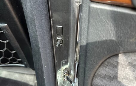 Mercedes-Benz S-Класс, 1986 год, 3 900 000 рублей, 14 фотография