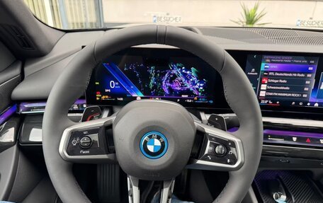 BMW 5 серия, 2025 год, 8 786 000 рублей, 9 фотография