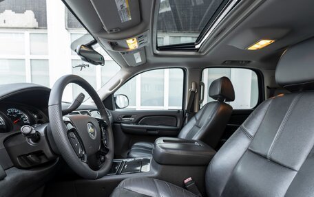 Chevrolet Tahoe III, 2008 год, 1 650 000 рублей, 35 фотография