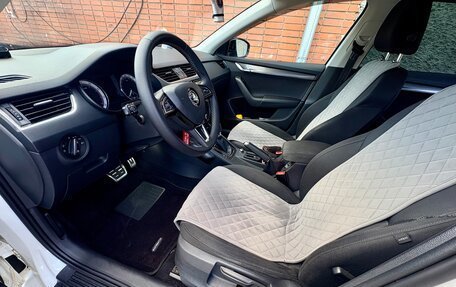 Skoda Octavia, 2017 год, 1 800 000 рублей, 12 фотография