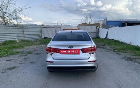 KIA Rio III рестайлинг, 2016 год, 645 000 рублей, 3 фотография