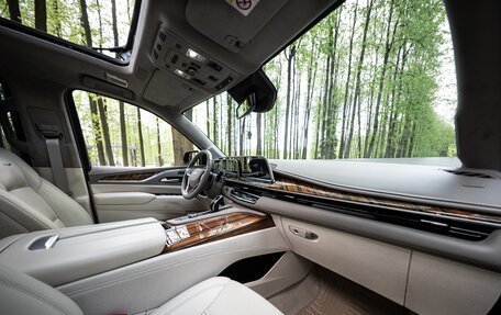 Cadillac Escalade V, 2021 год, 9 600 000 рублей, 15 фотография