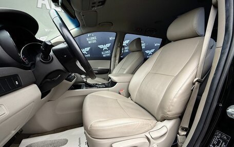KIA Carnival III, 2019 год, 2 890 000 рублей, 12 фотография