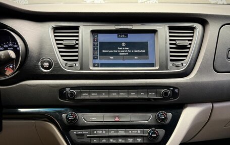 KIA Carnival III, 2019 год, 2 890 000 рублей, 17 фотография