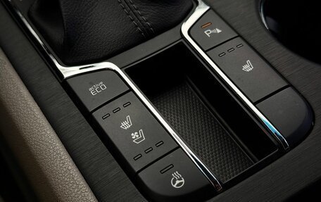 KIA Carnival III, 2019 год, 2 890 000 рублей, 25 фотография