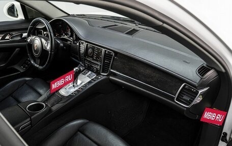 Porsche Panamera II рестайлинг, 2012 год, 2 629 000 рублей, 22 фотография