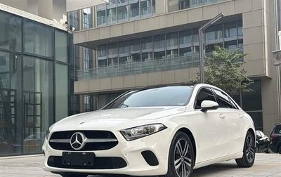 Mercedes-Benz A-Класс, 2022 год, 1 899 021 рублей, 1 фотография