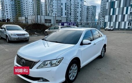 Toyota Camry, 2012 год, 1 550 000 рублей, 2 фотография