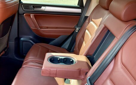 Volkswagen Touareg III, 2015 год, 2 150 000 рублей, 17 фотография