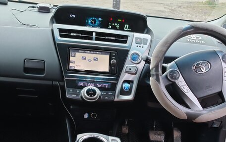 Toyota Prius Alpha I (ZVW40/41), 2016 год, 1 450 000 рублей, 7 фотография