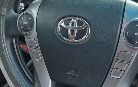 Toyota Prius Alpha I (ZVW40/41), 2016 год, 1 450 000 рублей, 11 фотография