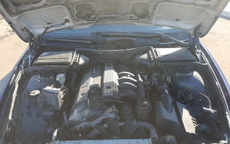 BMW 5 серия, 1998 год, 520 000 рублей, 15 фотография