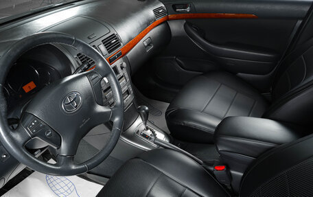 Toyota Avensis III рестайлинг, 2008 год, 1 049 000 рублей, 8 фотография