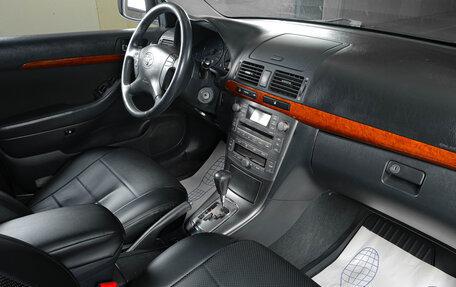 Toyota Avensis III рестайлинг, 2008 год, 1 049 000 рублей, 11 фотография