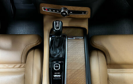 Volvo XC90 II рестайлинг, 2015 год, 3 890 000 рублей, 19 фотография