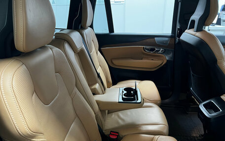 Volvo XC90 II рестайлинг, 2015 год, 3 890 000 рублей, 24 фотография