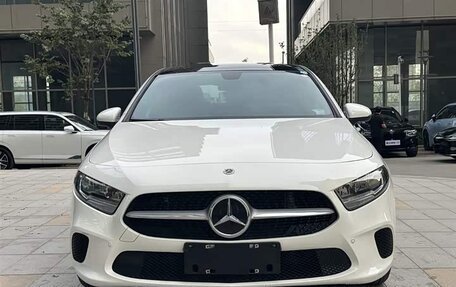 Mercedes-Benz A-Класс, 2022 год, 1 899 021 рублей, 2 фотография