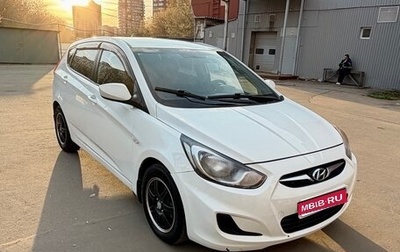 Hyundai Solaris II рестайлинг, 2011 год, 650 000 рублей, 1 фотография