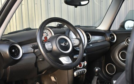 MINI Hatch, 2008 год, 969 888 рублей, 18 фотография