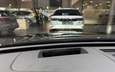 Volkswagen Tiguan, 2026 год, 5 200 000 рублей, 16 фотография