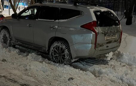 Mitsubishi Pajero Sport III рестайлинг, 2018 год, 3 200 000 рублей, 4 фотография