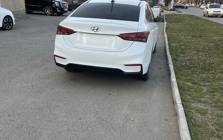 Hyundai Solaris II рестайлинг, 2018 год, 785 000 рублей, 4 фотография