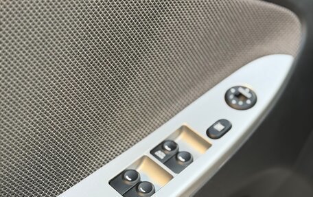 Hyundai Solaris II рестайлинг, 2013 год, 880 000 рублей, 9 фотография