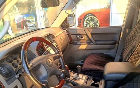 Mitsubishi Pajero III рестайлинг, 2004 год, 1 250 000 рублей, 2 фотография