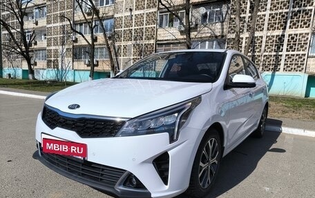 KIA Rio IV, 2021 год, 1 650 000 рублей, 3 фотография