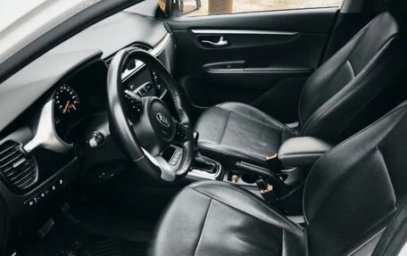 KIA Rio IV, 2021 год, 1 650 000 рублей, 17 фотография