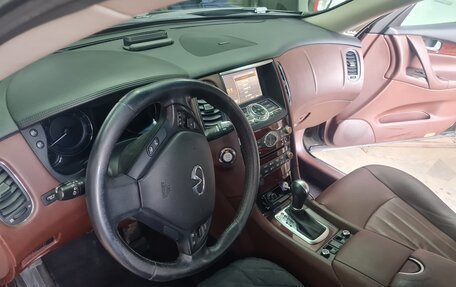 Infiniti QX50 I рестайлинг, 2017 год, 2 300 000 рублей, 11 фотография