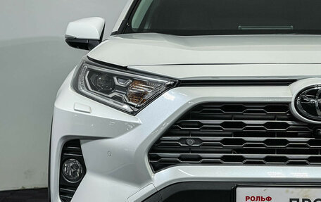 Toyota RAV4, 2021 год, 3 895 000 рублей, 18 фотография